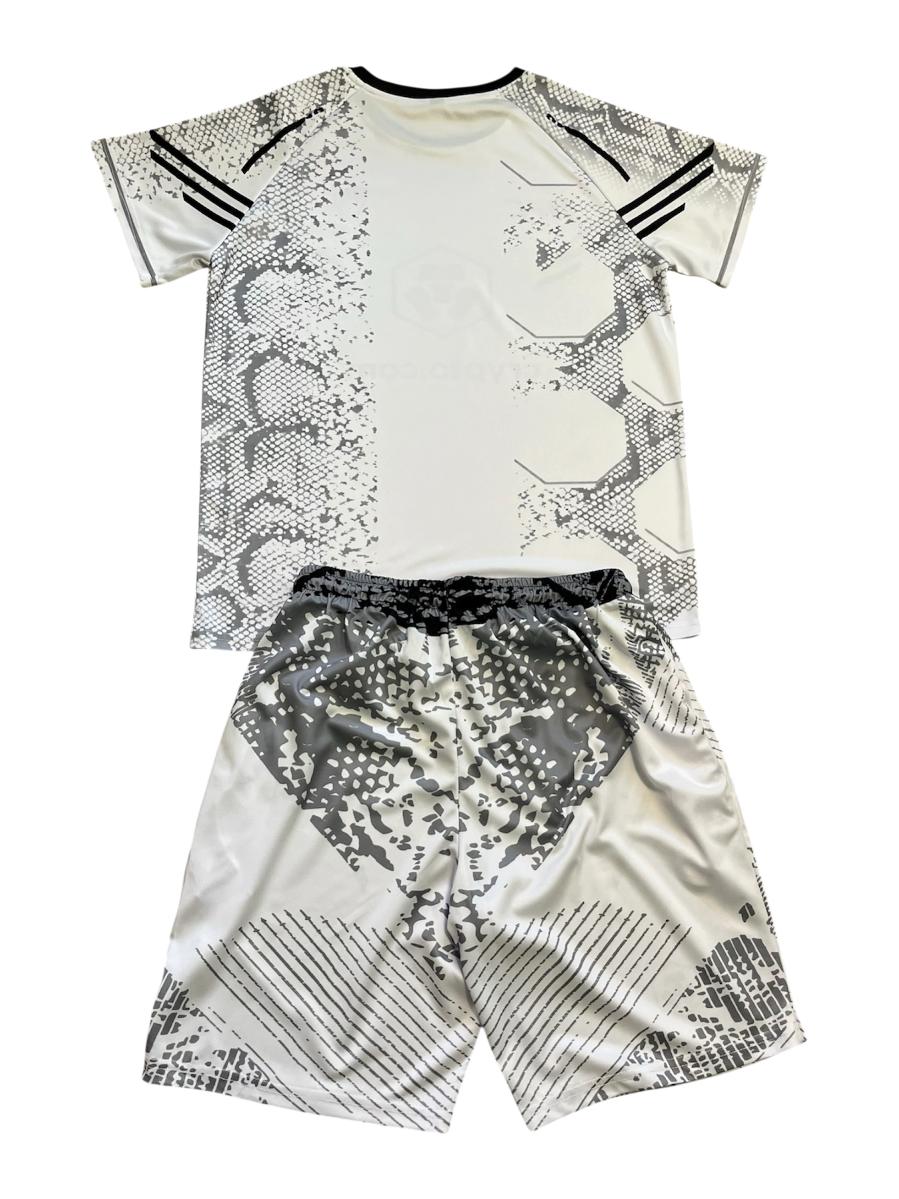 Екип UFC white and black